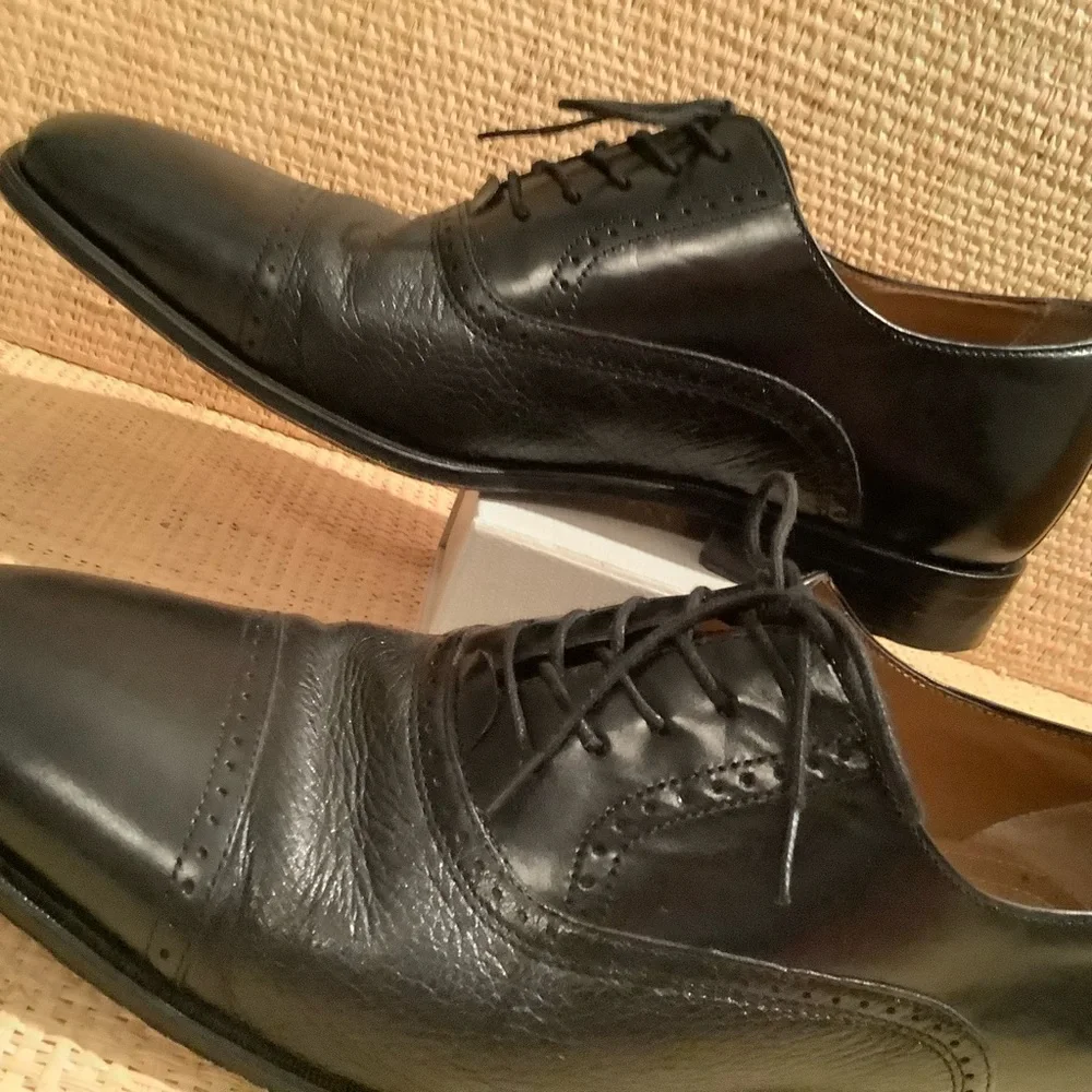 Classic Men's Black Leather Oxford Dress Shoes 8